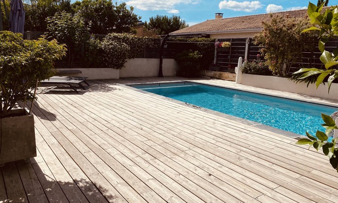 Talence House | Large Echoppe with swimming pool 10 mm from downtown BX, 45 mm from the beach