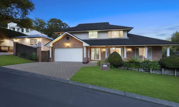 Erina House | Large Family Home