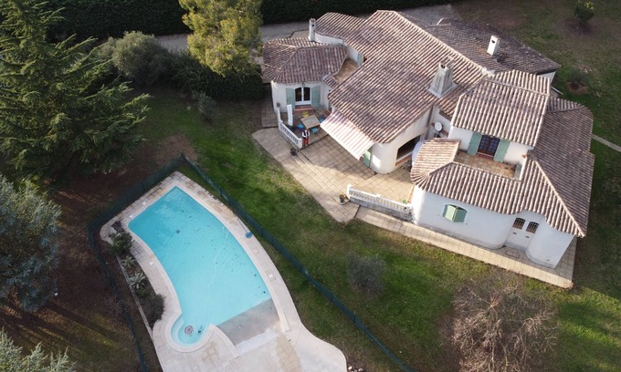 Saint-Genies-de-Malgoires House | Large house, with hydromassage pool, 5 bedrooms with private bath & wc