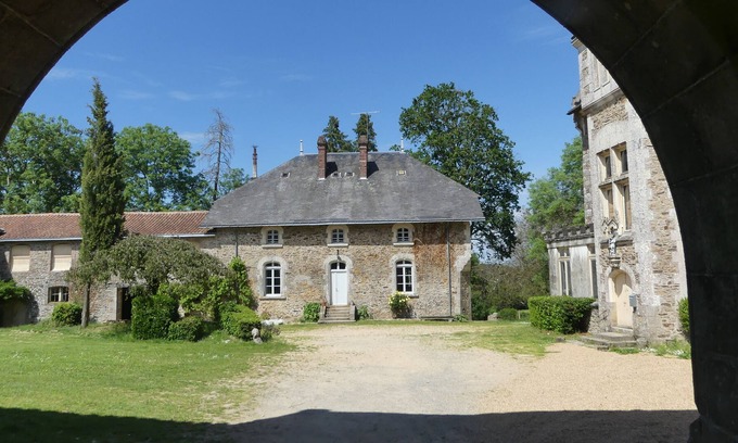 Mauleon House | Large gîte near Puy du Fou