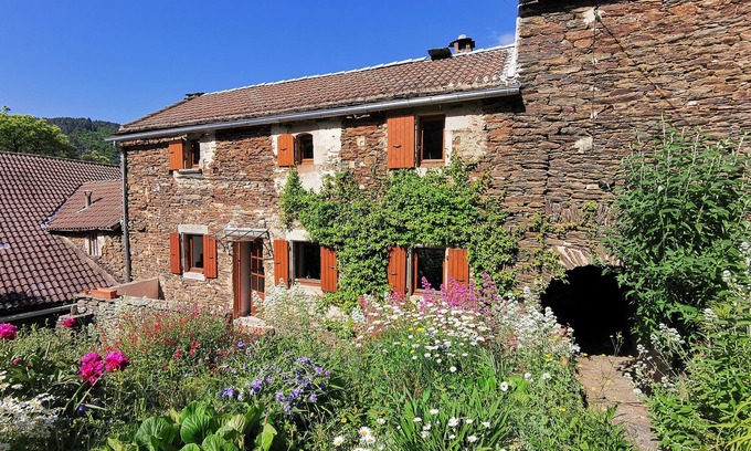 Saint-Pierre-Saint-Jean Other | LARGE HOUSE TO SHARE WITH FRIENDS