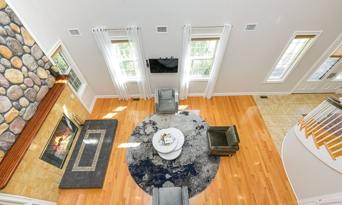Hampton Bays House | Large Hamptons Summer House