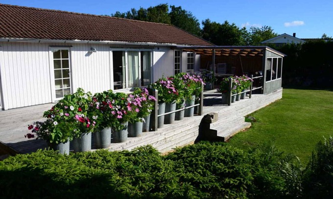 Asa House | Large holiday home 400 meters from the sea