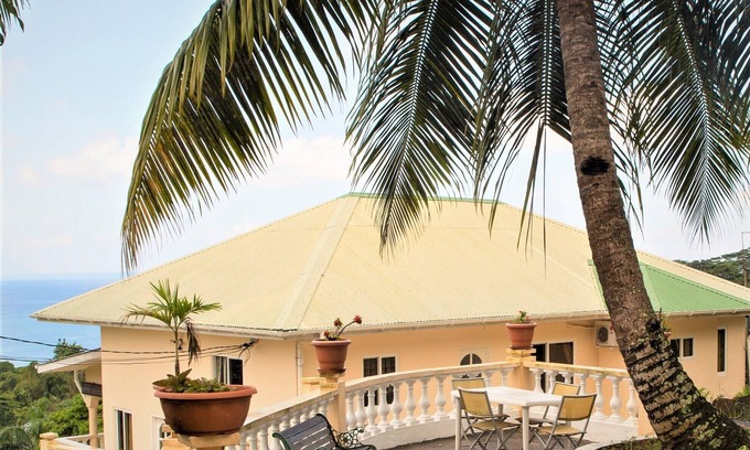 Mare Anglaise House | Large, holiday home on Beau Vallon