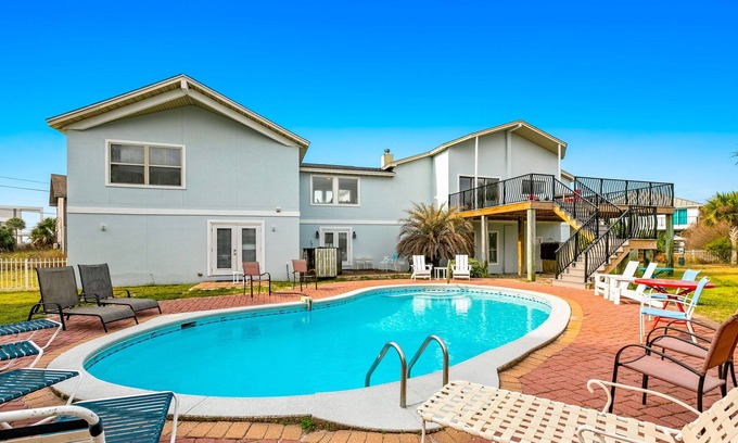 Holiday Isle House | Large home with private pool & ocean views - beach nearby, dog-friendly