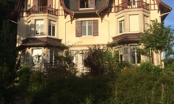 Le Chambon-sur-Lignon House | Large house of character in Chambon-sur-Lignon 10-14 pers