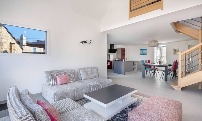 Saint-Armel Ski Chalet | Large house for 8 people in St Armel
