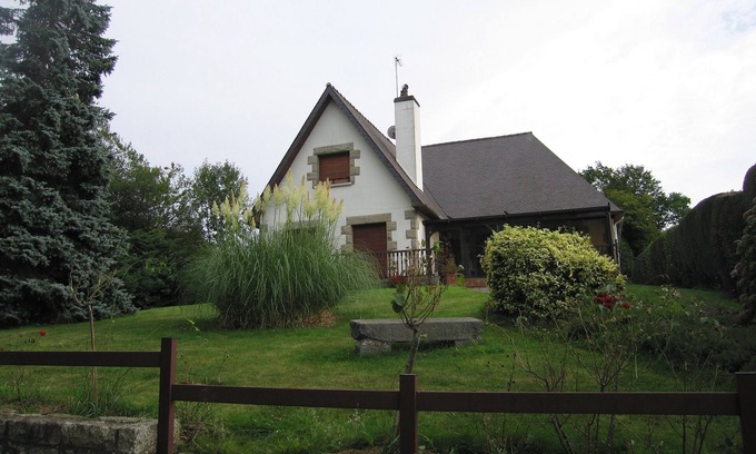 Pleudihen-sur-Rance House | LARGE HOUSE FOR HOLIDAYS AND WEEKS 2020 NEAR ST MALO