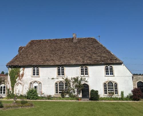 Trowbridge House | Large Manor House near Bath