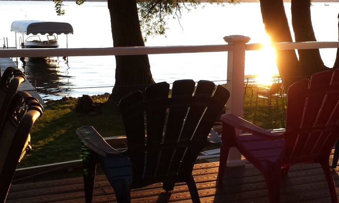 Cayuga House | Large Newly Remodeled Lake house right on the water. Sleeps 24+