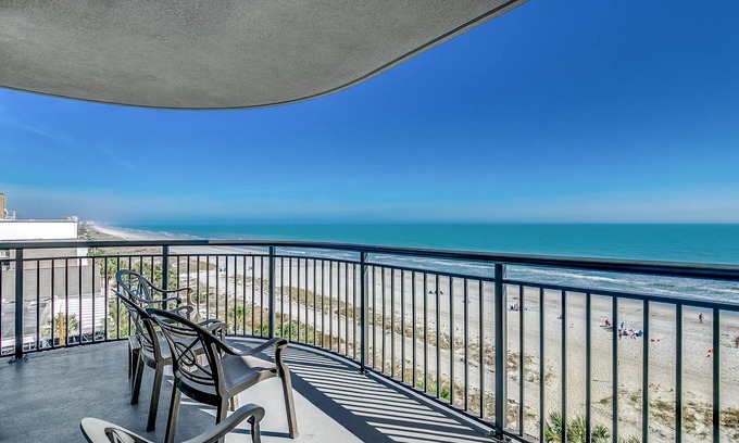 Myrtle Beach Condo | Large Oceanfront 4 Bed Corner Unit (5th Floor) - by Luxury Beach Rentals