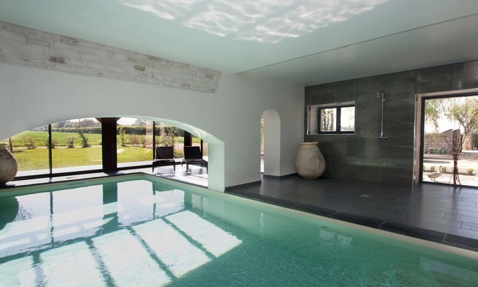 Argilly Cottage | Large property in Burgundy, riverside garden, private indoor pool