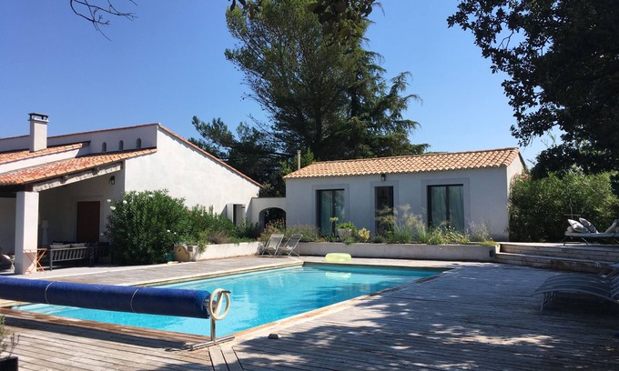 Saint-Siffret House | Large, quiet property with swimming pool, garden and exceptional view near Uzes
