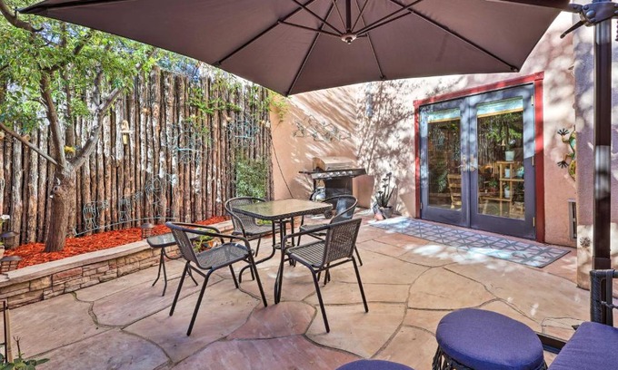 Northeast Santa Fe House | Large Santa Fe Townhouse with Private Patio!