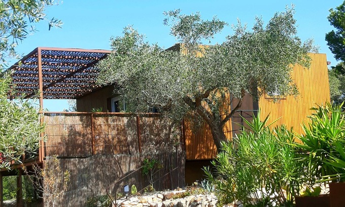 El Perello House | Large studio, between sea and mountains, on the Costa Dorada.