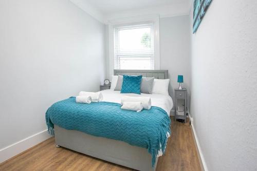 Haringey Apartment | Large Stylish 2bedroom flat in Wood Green