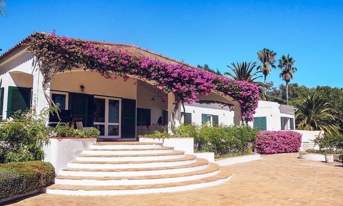 Meia Praia Villa | Large, stylish villa with private pool & tennis court. Sea View. Sleeps up to 20