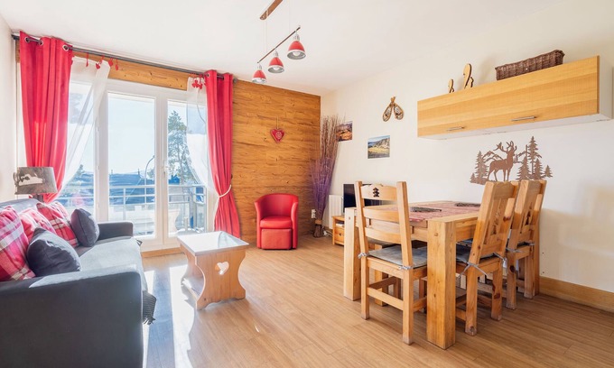 Font-Romeu-Odeillo-Via Apartment | Large T2 Chalet spirit * with terrace and privileged location