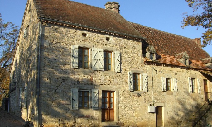 Sonac House | Large traditional Quercy house