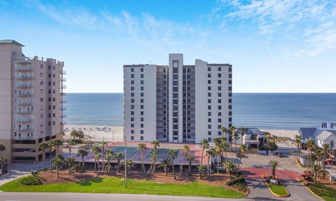 Orange Beach East Condo | Large two bedroom condo overlooking the Gulf