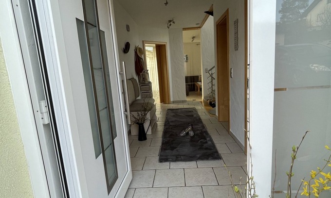 Nieder-Werbe House | Large vacation apartment (120m²) with "beautiful view" Garden with playground