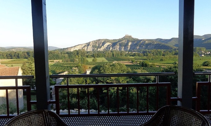 Saint Alban Auriolles Villa | Large villa 10 pers-beautiful life-pool-ardeche gorges