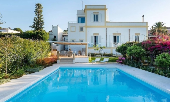 Arini Villa | large villa rental with pool, sicily, trapani