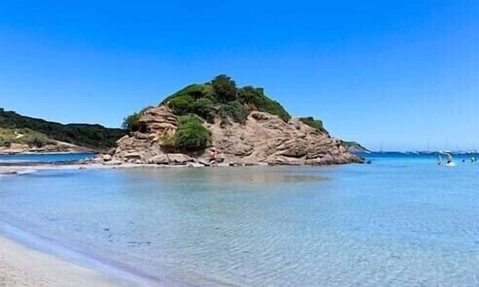 Mahon Villa | Large Villa With Large Private Pool In Quiet Location With WiFi and Air Con