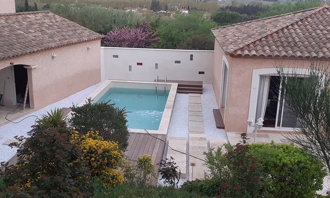 Ornaisons Villa | Large villa with pool in a peaceful vineyards and pine forest