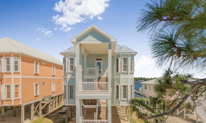 Gulf Shores House | Large waterfront duplex in Gulf Shores, Pet friend