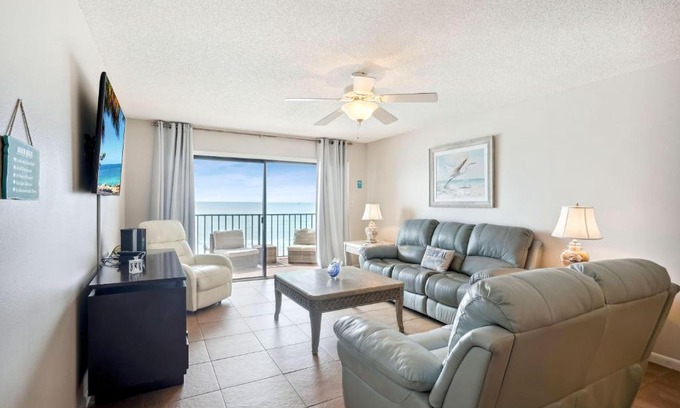 Madeira Beach House | Las Brisas 202