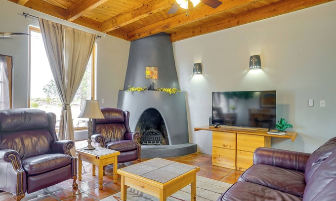 Mesilla Park House | Las Cruces Vacation Rental - 3 Mi to NMSU