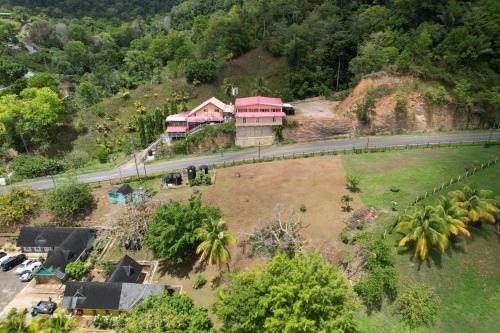 Las Cuevas Cabin | Las Cuevas Beach Lodge