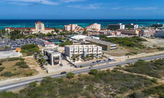 Palm Beach Apartment | Las Islas Apartment #10