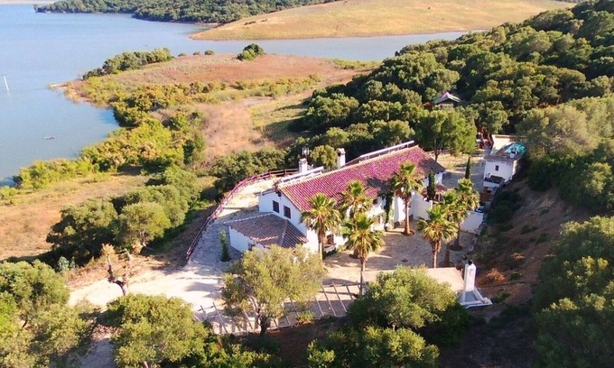 Alcala de los Gazules Villa | Las Lomillas Alcalá de los Gazules by Ruralidays
