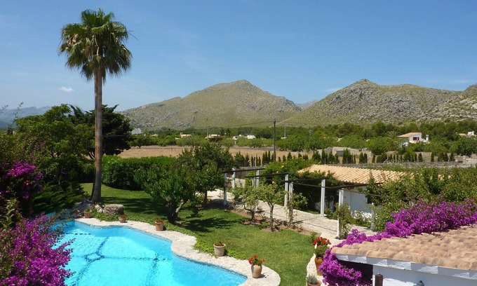 Puerto de Pollensa Villa | 'Las Rosas' - A Picturesque Finca in Private Grounds