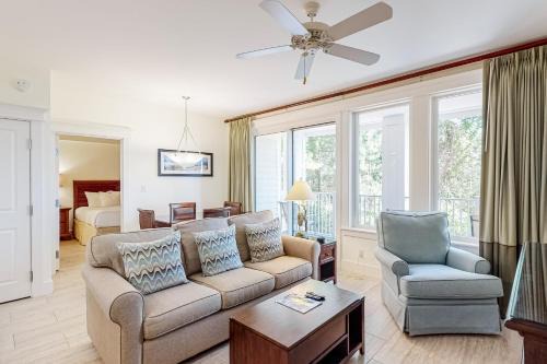 Baytowne Wharf Apartment | Lasata #3108