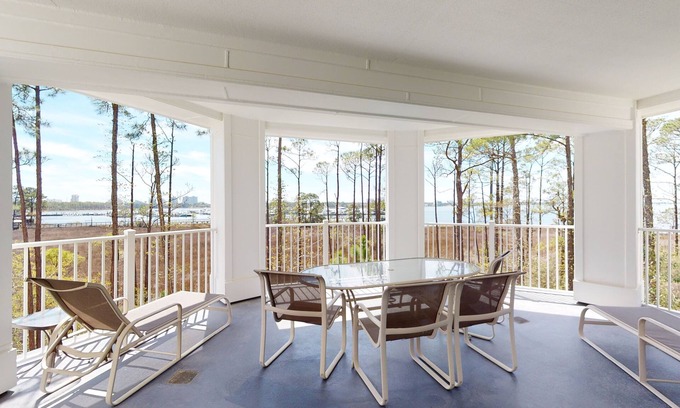 Baytowne Wharf Condo | Lasata 3216 ~ Stunning Marina Views ~ 3 Bedroom ~ Near the Baytowne Wharf