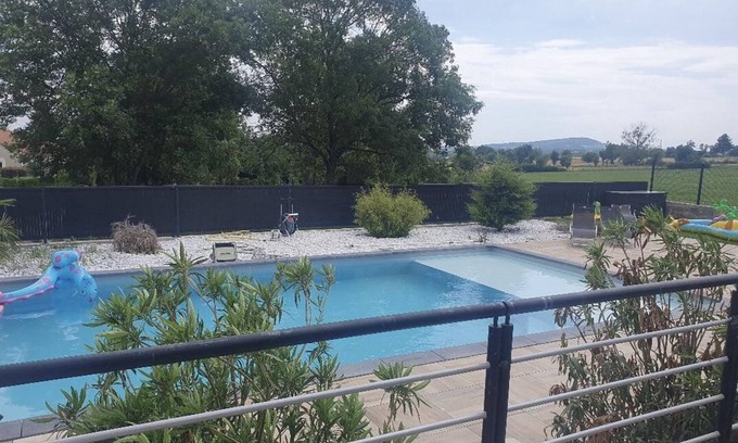 Saint-Alban-d'Ay Villa | Last availability from 20/07 to 27/07, villa with swimming pool