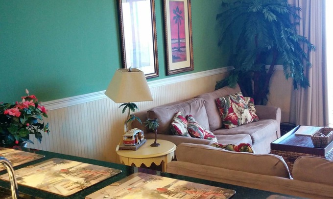 Panama City Beach Condo | Last min. Aug 14-22 only USD135 Wkdy, 162 Wkndy, 995 weekly +cln&pking+fee+tax