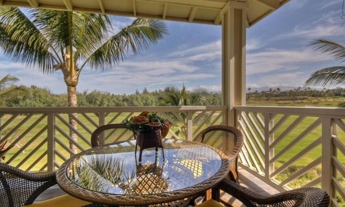 Waikoloa Condo | LAST MIN SALE AUG-SEP! Luxury Penthouse, Golf View, Gourmet kitchen, Sleeps 6