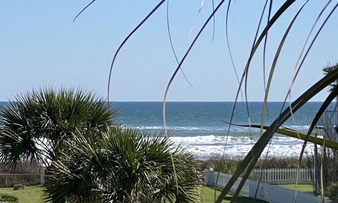 Beachside Village House | Last Minute and Fall Deals Ocean Views Luxury Beachside Village Great 4 Family