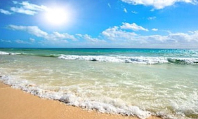 New Smyrna Beach House | 🧜‍♀️Last Minute Deals 🌴SLEEPS 7-POOL-CLOSE 2 FLAGLER🐬n GARAGE