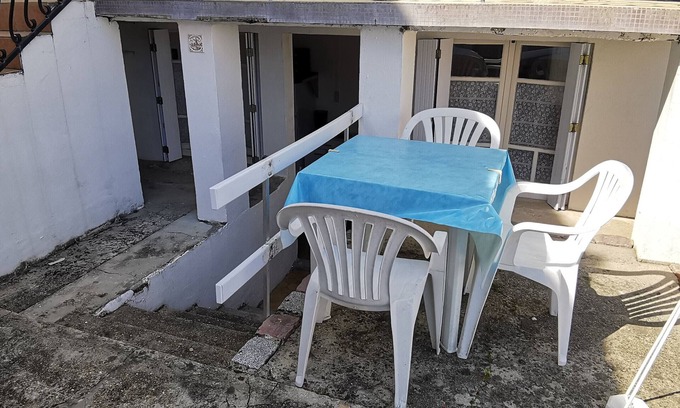 La Tranche-sur-Mer Apartment | Last Minute! Beachside Apartment for 2/3 with Terrace, Parking, BBQ in La Tranche-sur-Mer