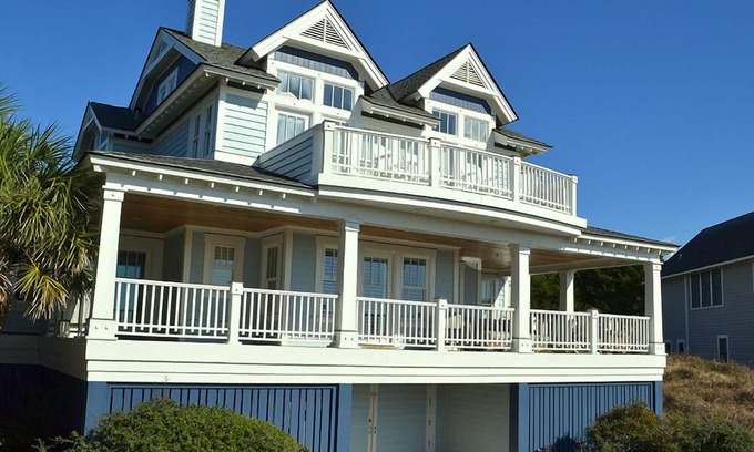 Bald Head Island House | LAST MINUTE low price for remaining June week!