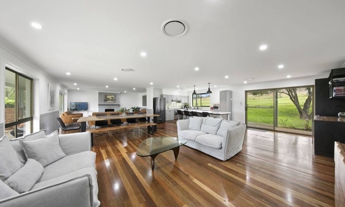 Pokolbin House | Latitude 32 - Pokolbin Hunter Valley