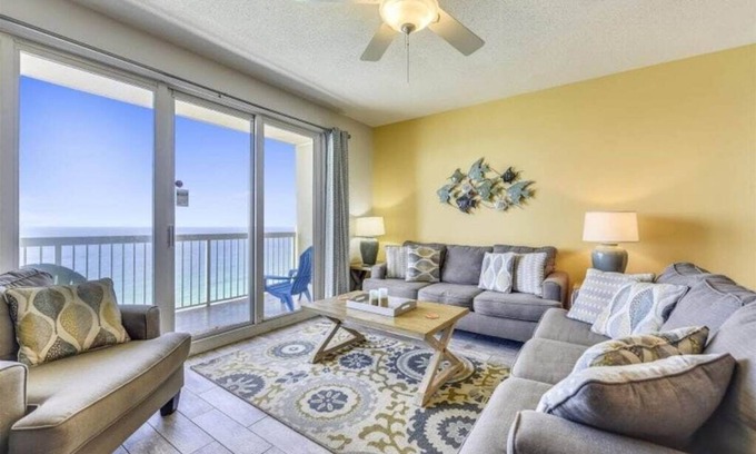 Lower Grand Lagoon Condo | Latitude Adjustment-Beach Front-W/Beach Chairs!