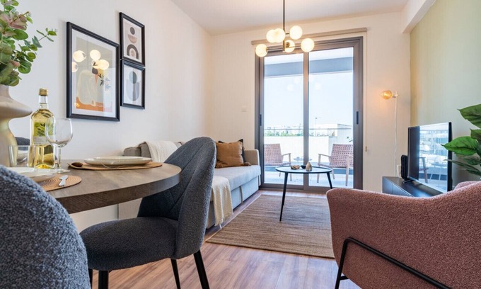 Larnaca City Centre Apartment | Latte's Prime 1-Bedroom Apartment in Larnaca