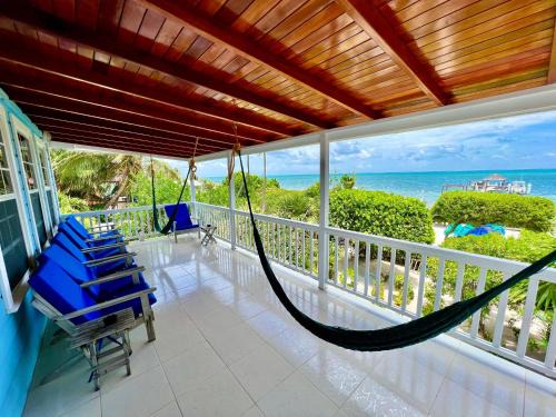 Caye Caulker House | Laura's Lookout