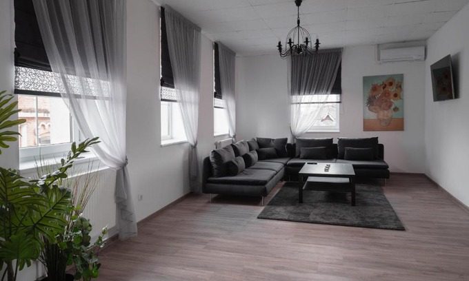 Vilnius County Apartment | Laurentroom Oldtown